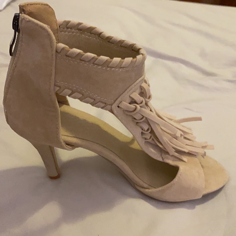 Fringe heels